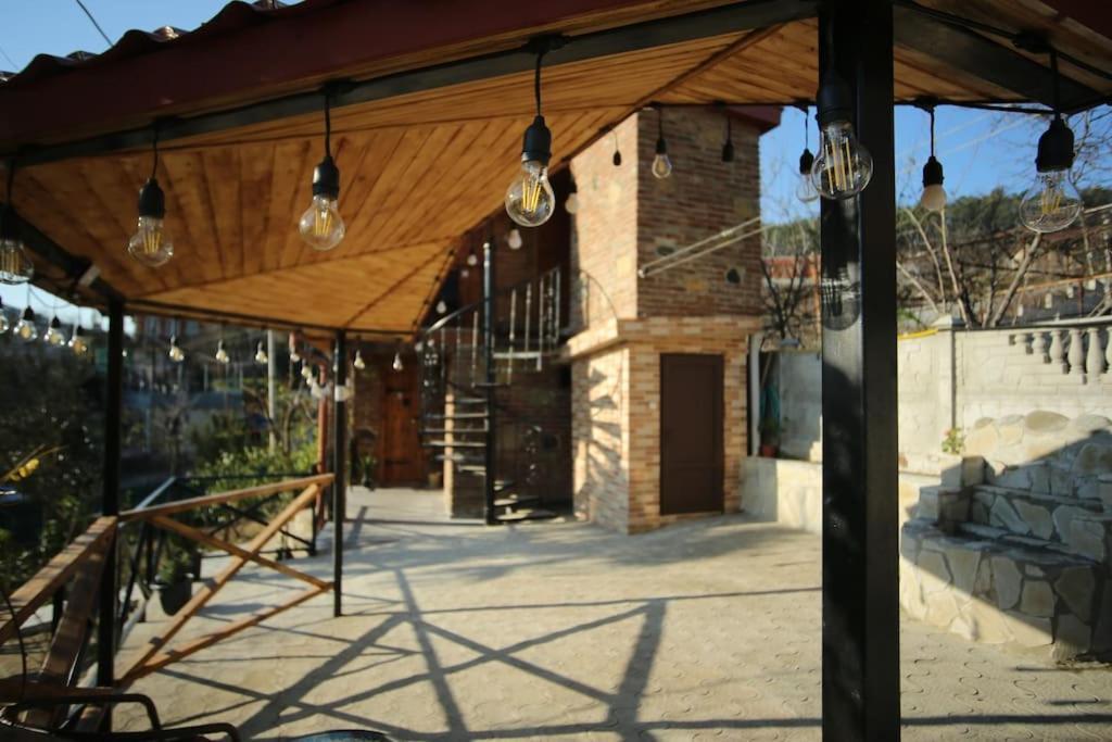 Sunshine House Villa Kutaisi Ngoại thất bức ảnh