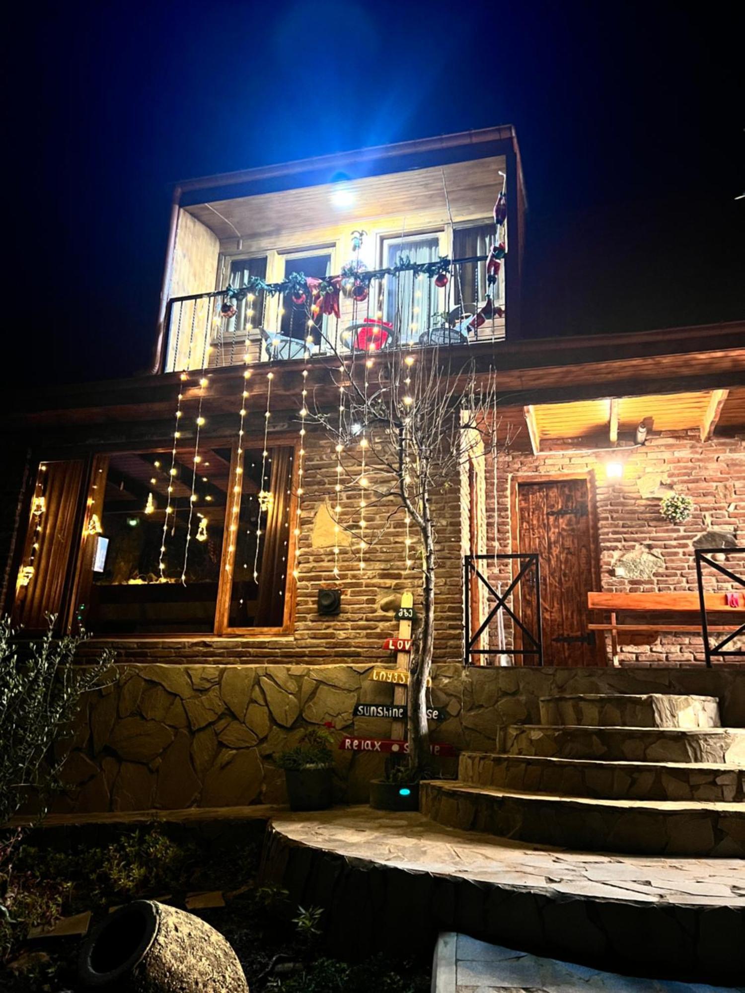 Sunshine House Villa Kutaisi Ngoại thất bức ảnh